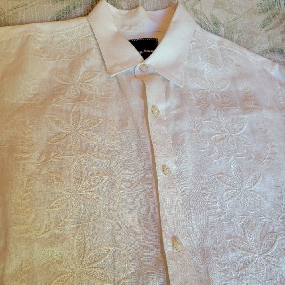 Tommy Bahama EUC Embroidered Linen Men’s Shirt